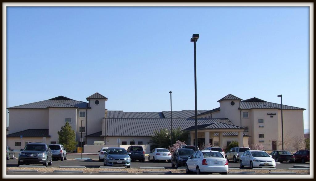 Landmark Inn Fort Irwin Ngoại thất bức ảnh