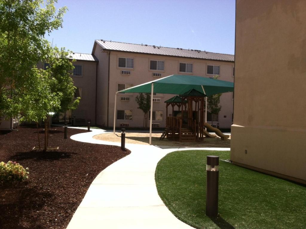 Landmark Inn Fort Irwin Ngoại thất bức ảnh